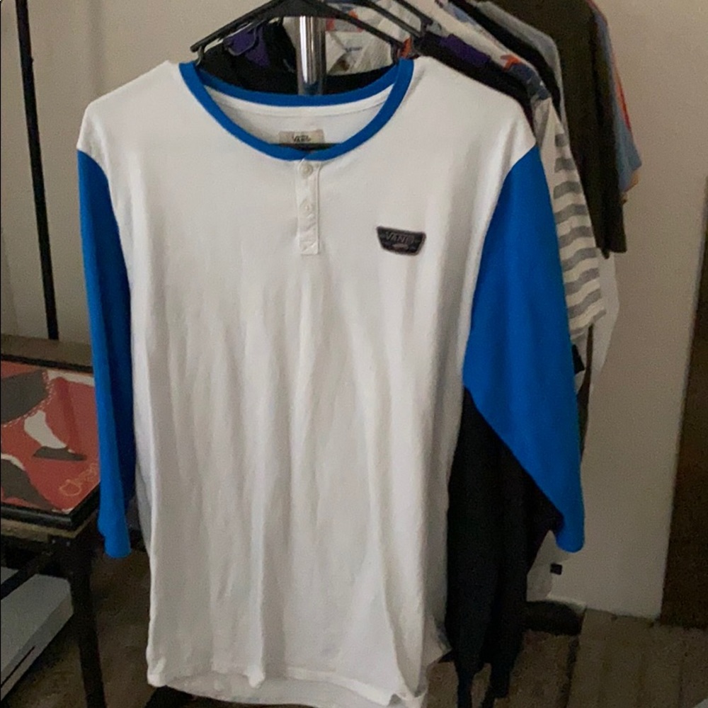 Vans Henley shirt size medium super soft